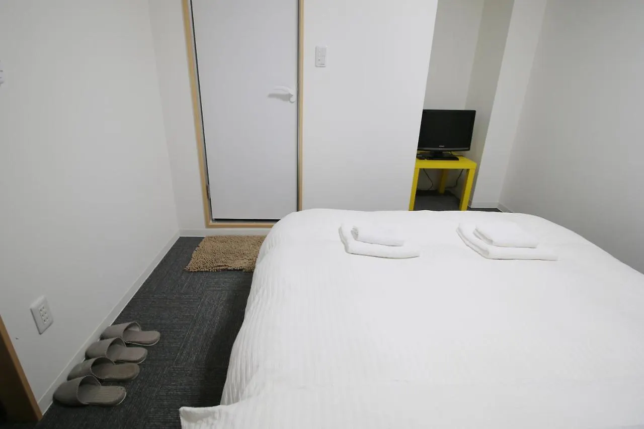 Uhome Shinokachimachi Apartment Tokyo