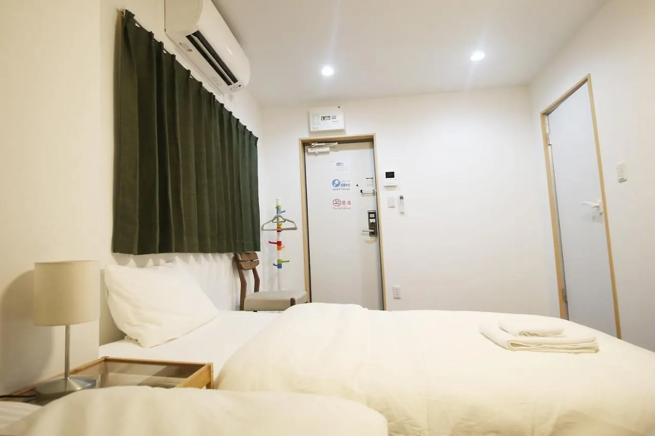 Uhome Shinokachimachi Apartment Tokyo 3*,