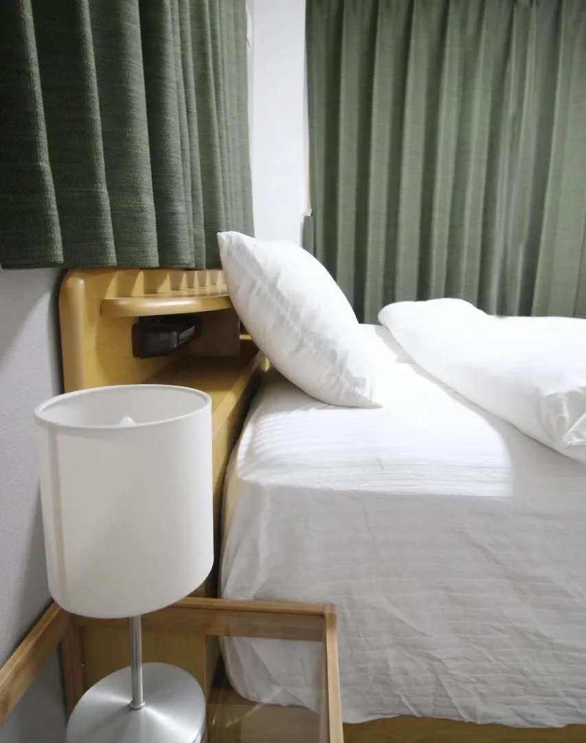 Uhome Shinokachimachi Apartment Tokyo Japan